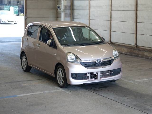 2242 DAIHATSU MIRA E S LA300S 2013 г. (ARAI Bayside)